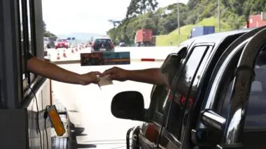 Novos contratos vão permitir mudança da forma de cobrança convencional do pedágio para o chamado free flow.