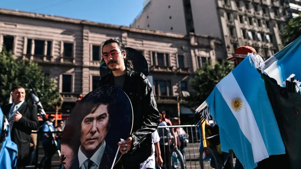 Desvendando a diferença: por que a renda per capita da Argentina é maior que a do Brasil