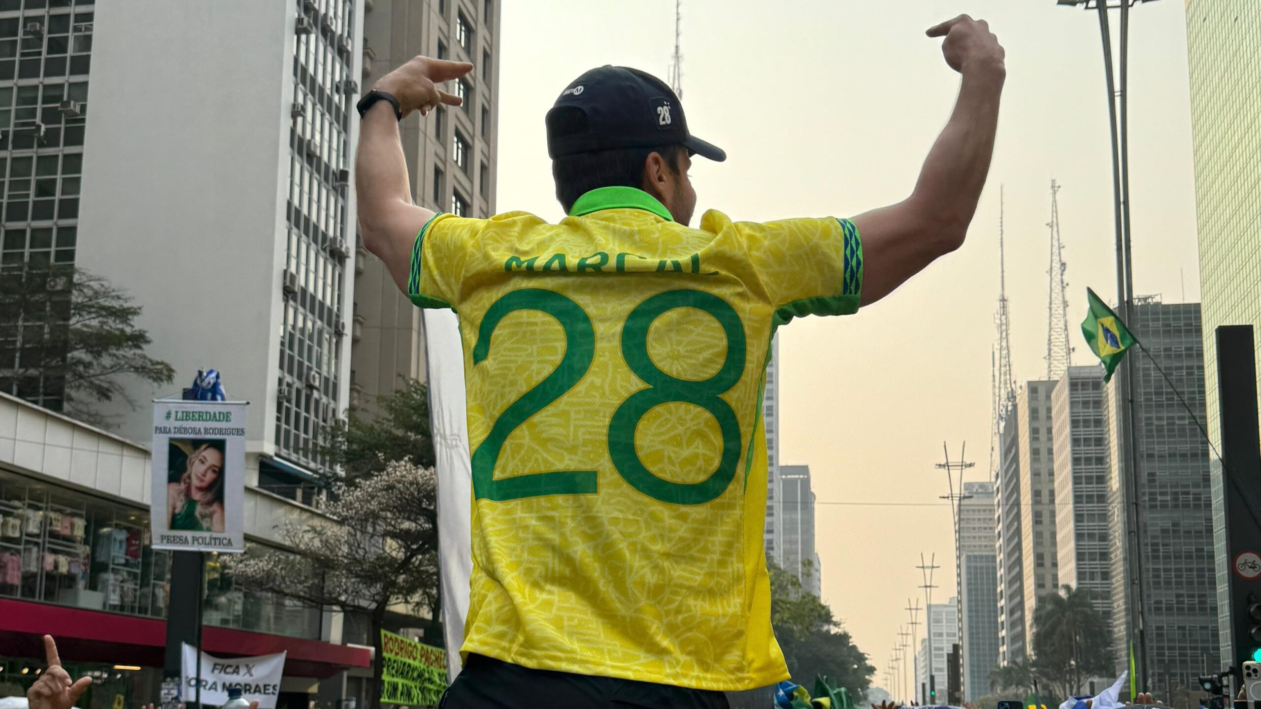 Candidato do PRTB à Prefeitura de São Paulo, Pablo Marçal apareceu no final do ato contra Alexandre de Moraes na Avenida Paulista