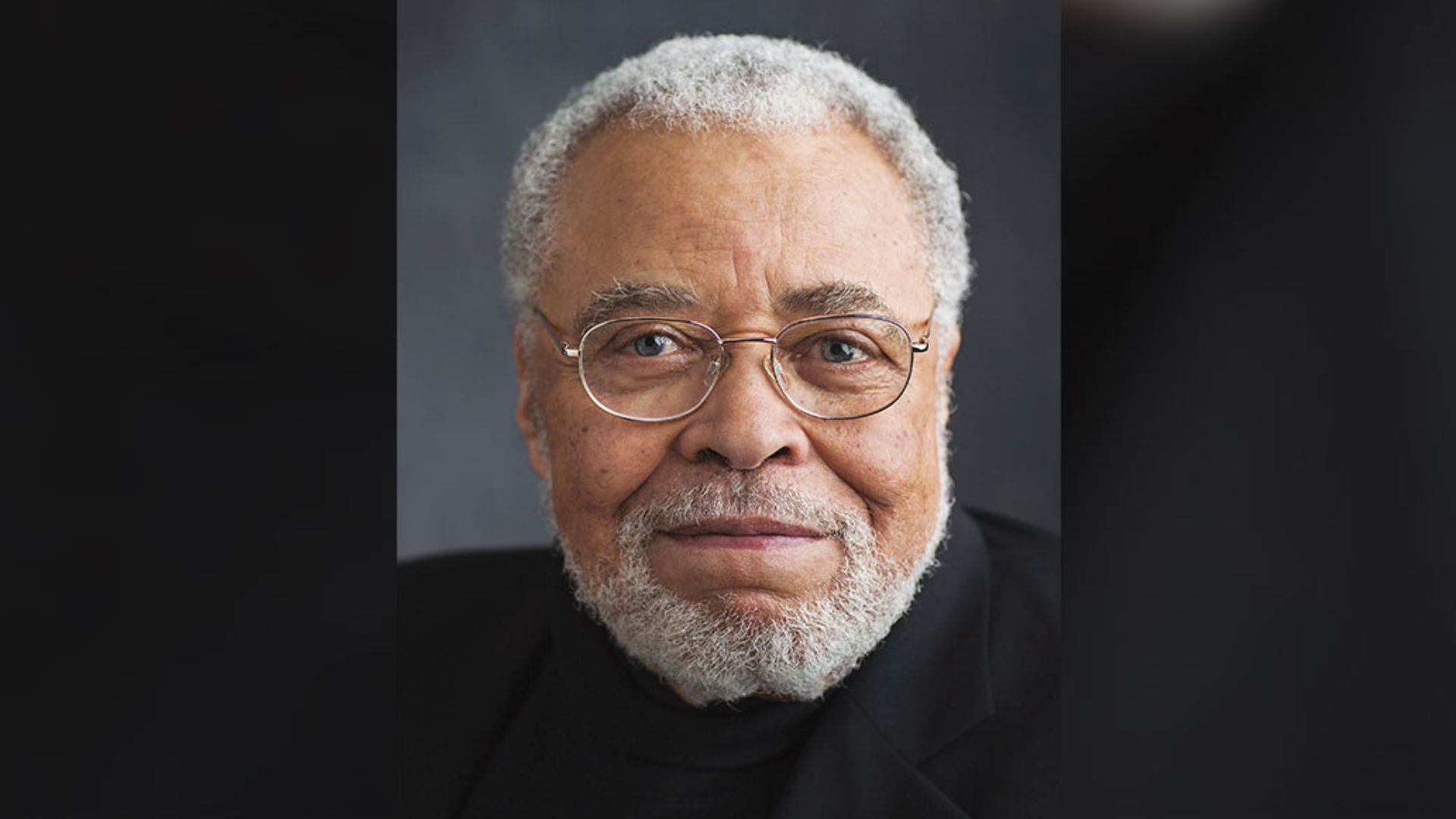 Famoso por dublar Mufasa e Darth Vader, o ator James Earl Jones morreu aos 93 anos