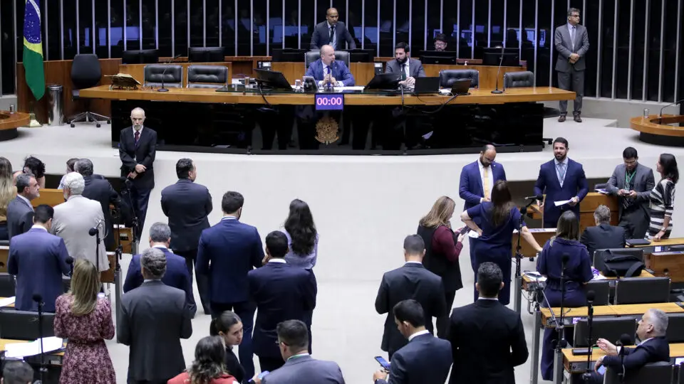 Câmara aprova urgência para reoneração da folha a partir de 2025