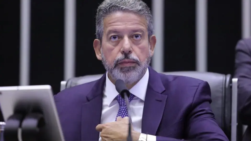 corte de gastos Lira governo