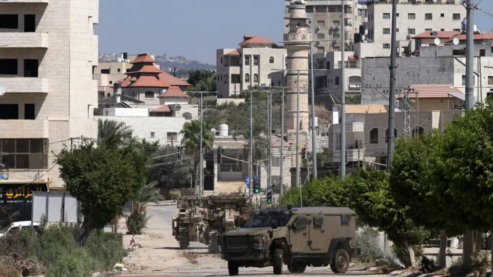Morre soldado israelense atropelado por caminhão conduzido por terrorista na Cisjordânia