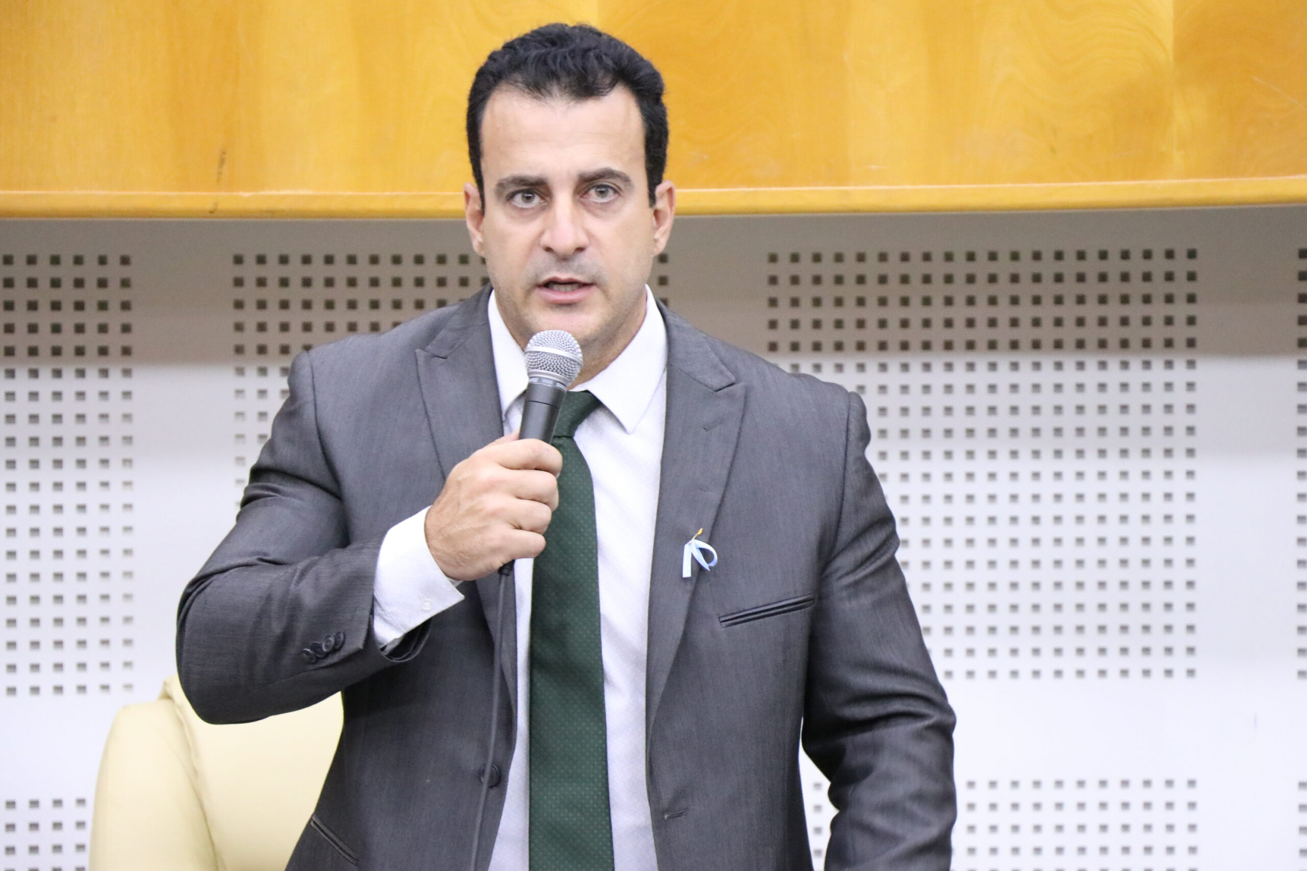 o ex-vereador Paulo Daher (PP) estava inscrito como vice-prefeito na chapa de Vanderlan Cardoso (PSD)