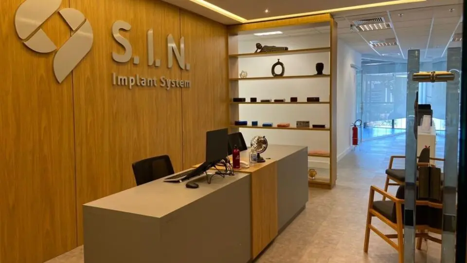 S.I.N. Lounge