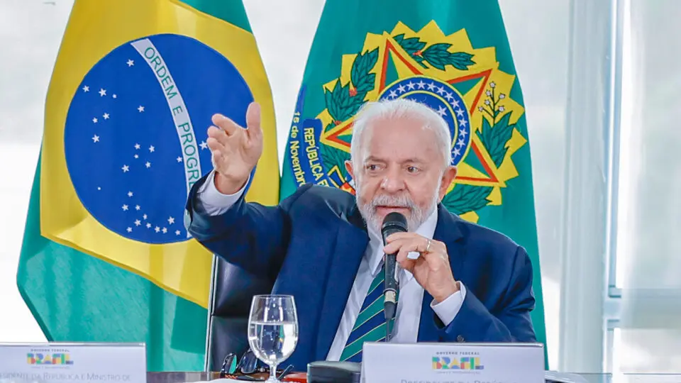 Lula é aprovado por 47% e desaprovado por 46%, diz pesquisa