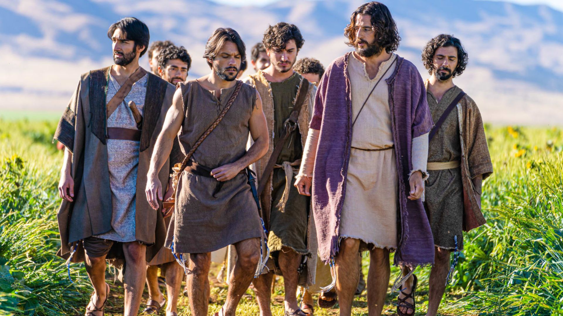 Ator que interpreta Jesus em ‘The Chosen’ enfrenta desafios extremos e revela bastidores emocionantes