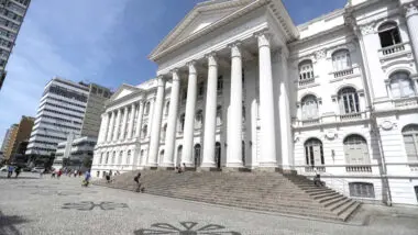 Lista tríplice da votação para a reitoria da UFPR será enviada para análise do Ministério da Educação e da Casa Civil do Palácio do Planalto.