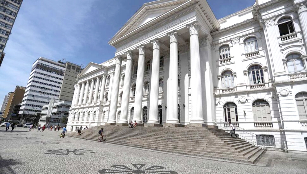 Lista tríplice da votação para a reitoria da UFPR será enviada para análise do Ministério da Educação e da Casa Civil do Palácio do Planalto.