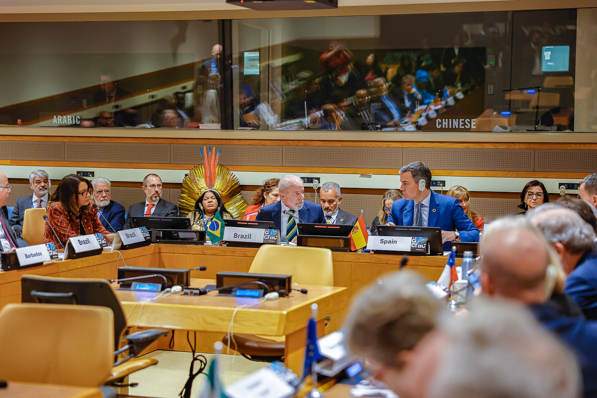 Lula critica extrema direita; Boric cobra reação contra ditaduras de esquerda