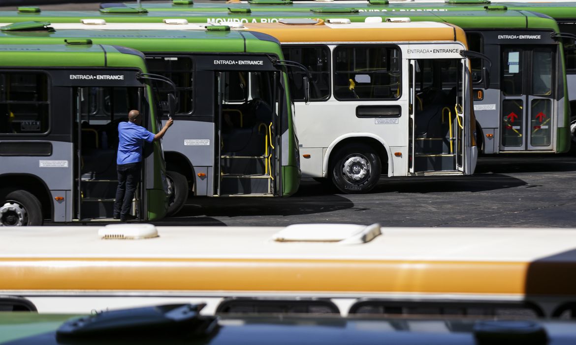 Prefeitura do Rio decretou que, nos dias 6 e 27 de outubro, o transporte público será gratuito.