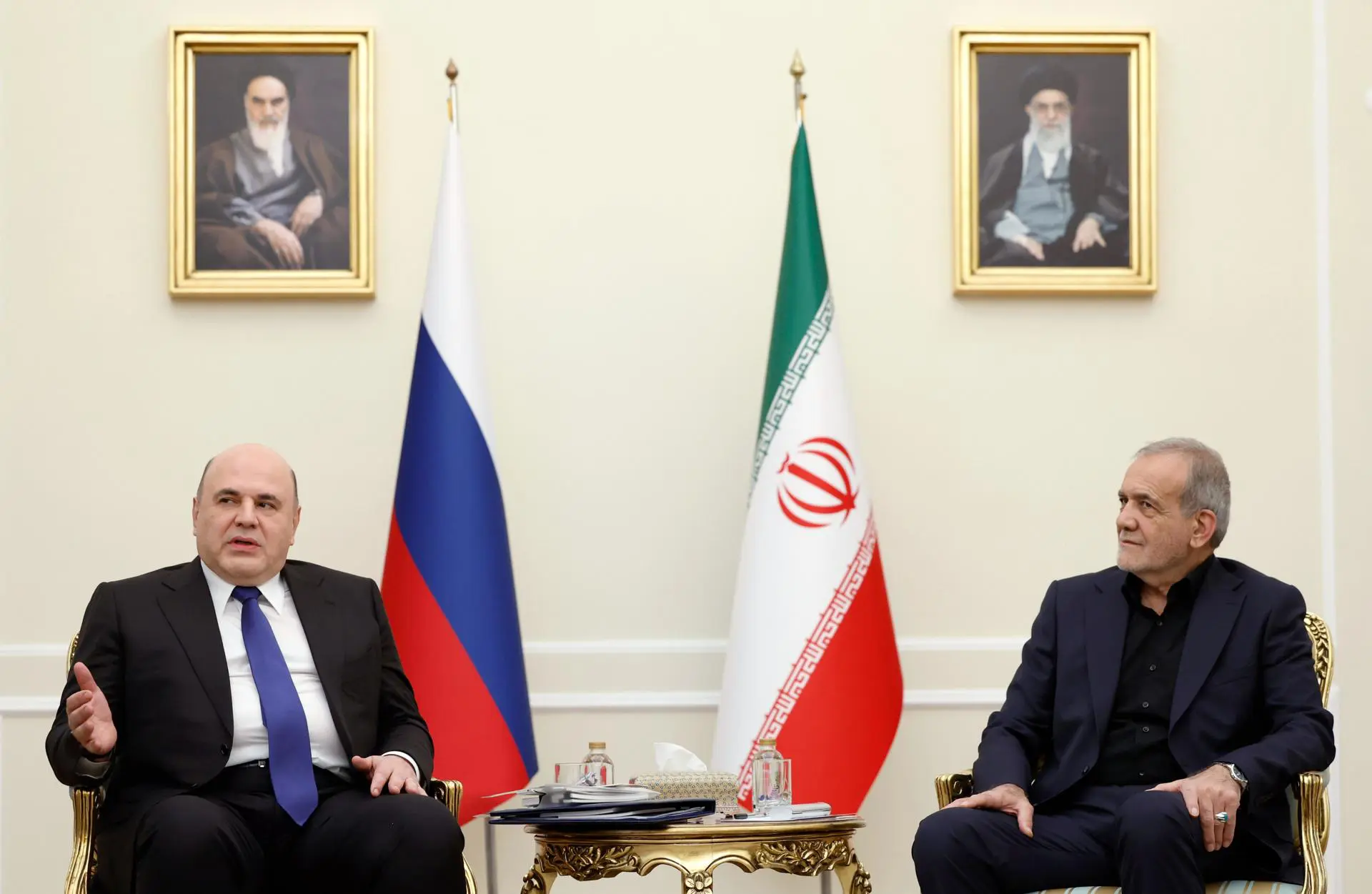 Em meio à tensão no Oriente Médio, Rússia afirma que quer aumentar cooperação com o Irã