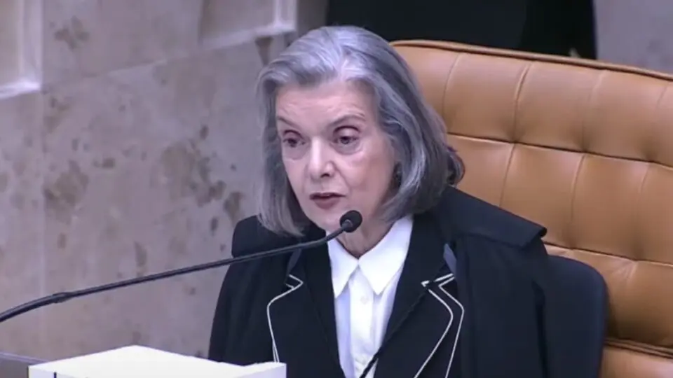 Cármen Lúcia