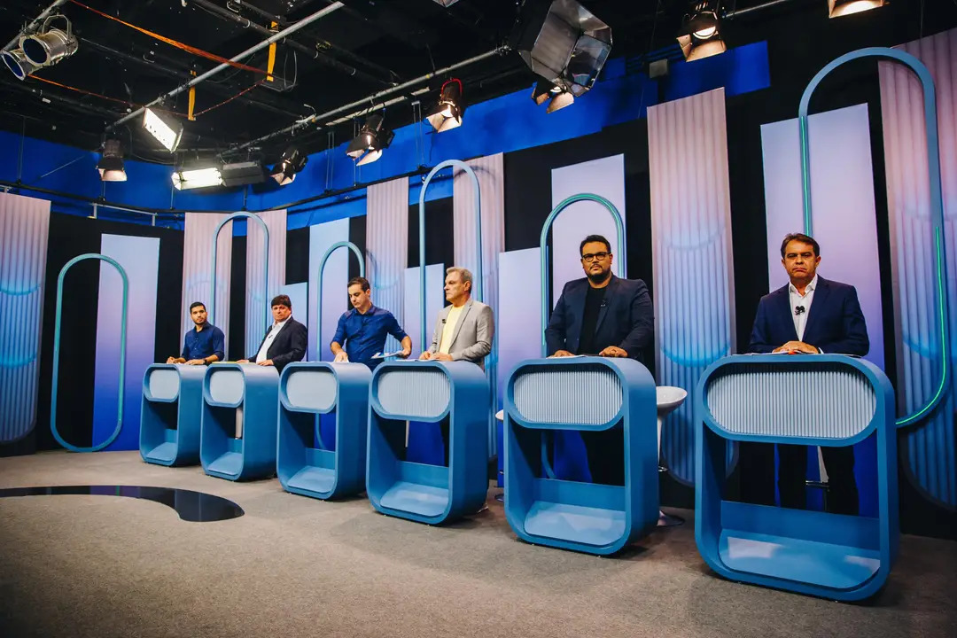 Debate teve a participação de seis candidatos à prefeitura de Fortaleza (CE).