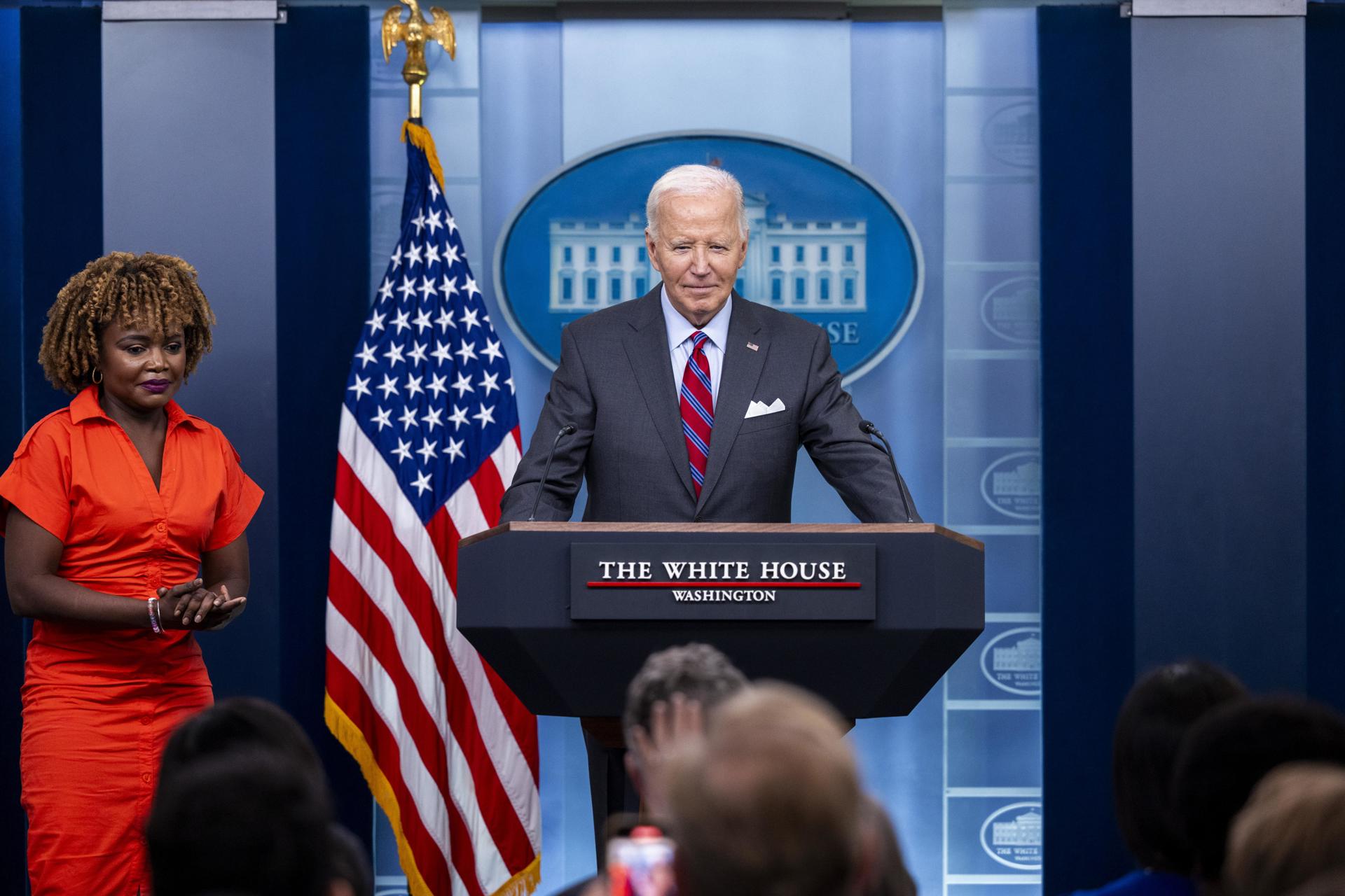 O presidente dos EUA, Joe Biden, durante coletiva na Casa Branca nesta sexta (4)