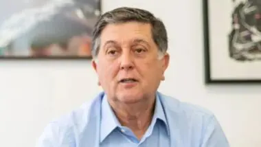 Topázio Neto, prefeito de Florianópolis, reeleito neste domingo (6)