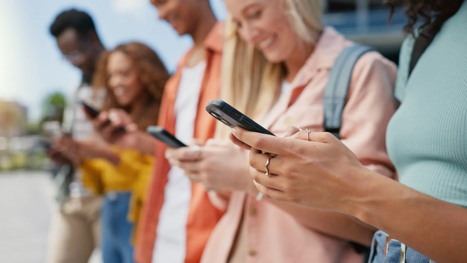 É preciso refletir sobre o papel das tecnologias como a inteligência artificial (IA) e os algoritmos na sociedade