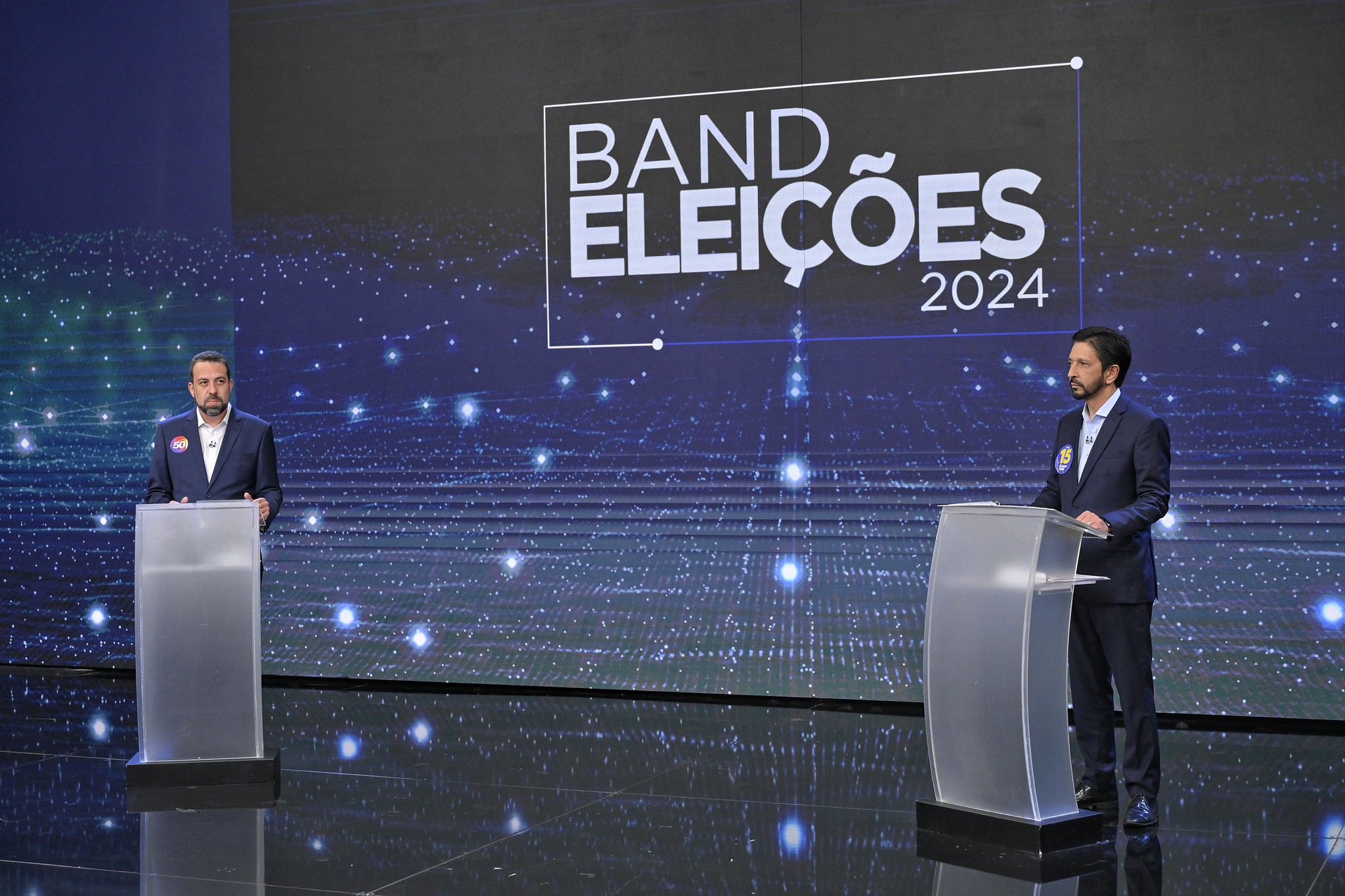 Ricardo Nunes e Guilherme Boulos se enfrentam no debate da Band do segundo turno à prefeitura de São Paulo.
