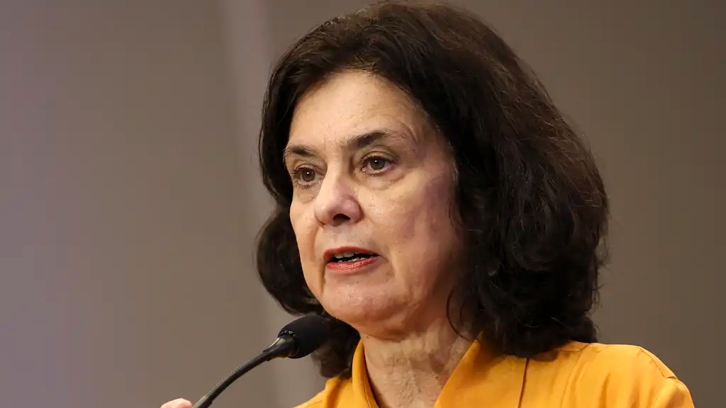 Ministra da Saúde voltou a defender o Sistema Nacional de Transplantes em meio à denúncia de contaminação de órgãos no Rio.