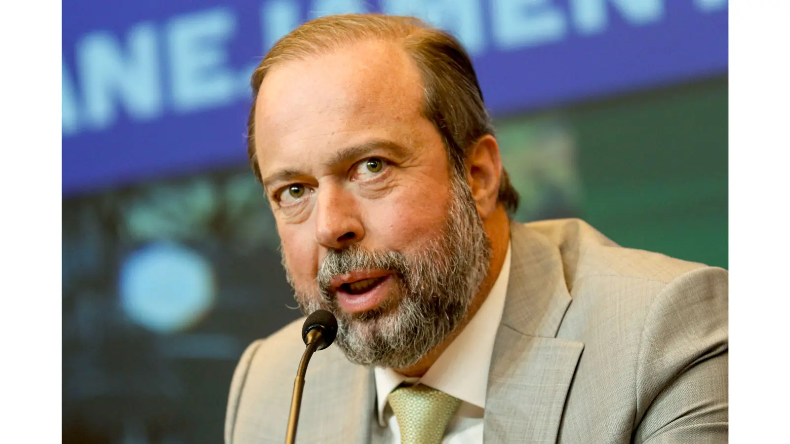 "Se alguém me apontar um meio legal para a caducidade [do contrato da Enel em São Paulo] sem um processo da Aneel eu o faria em um segundo", disse o ministro de Minas e Energia, Alexandre Silveira.