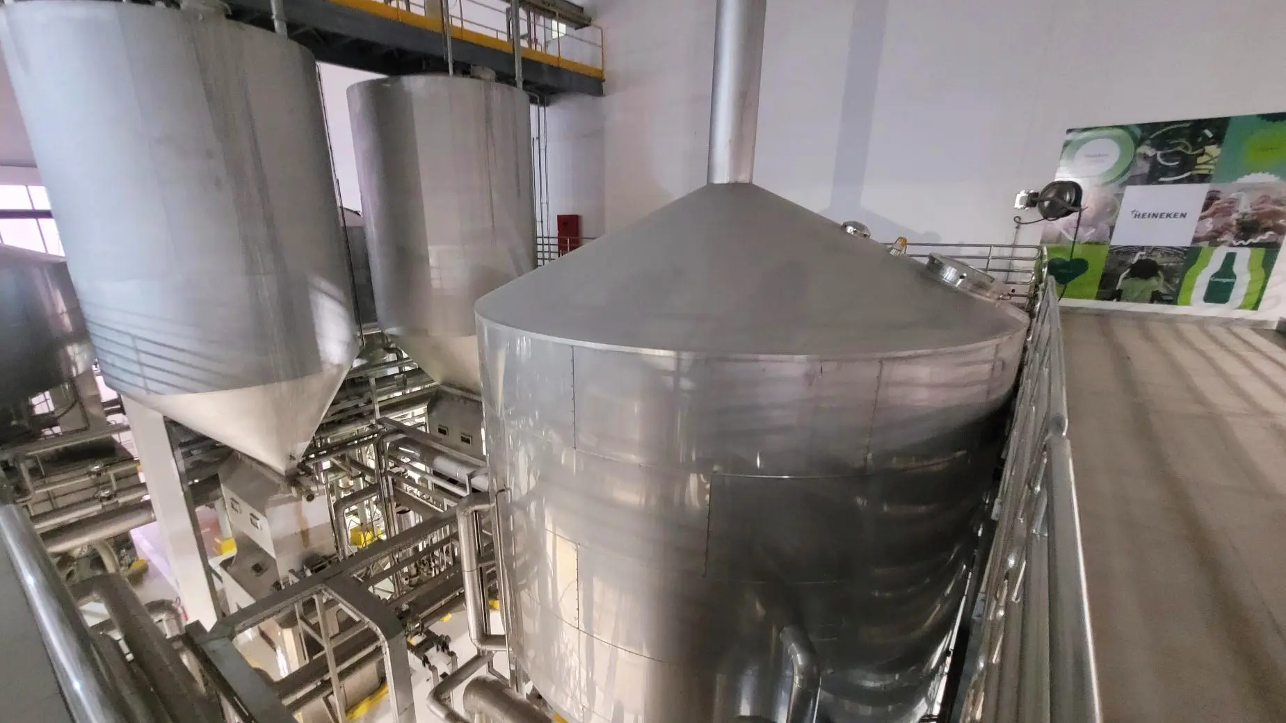 Como é produzida a cerveja Heineken na fábrica de Ponta Grossa