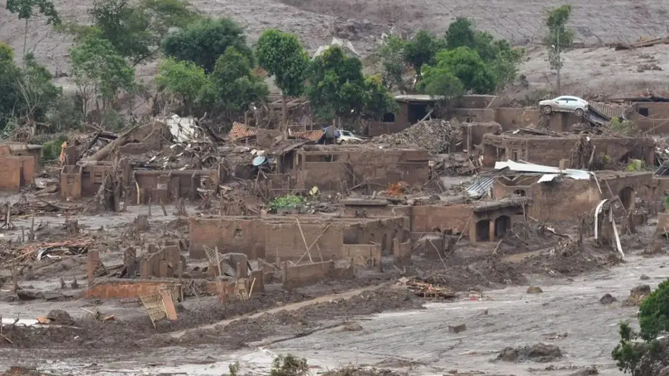 julgamento mineradora mariana tragédia