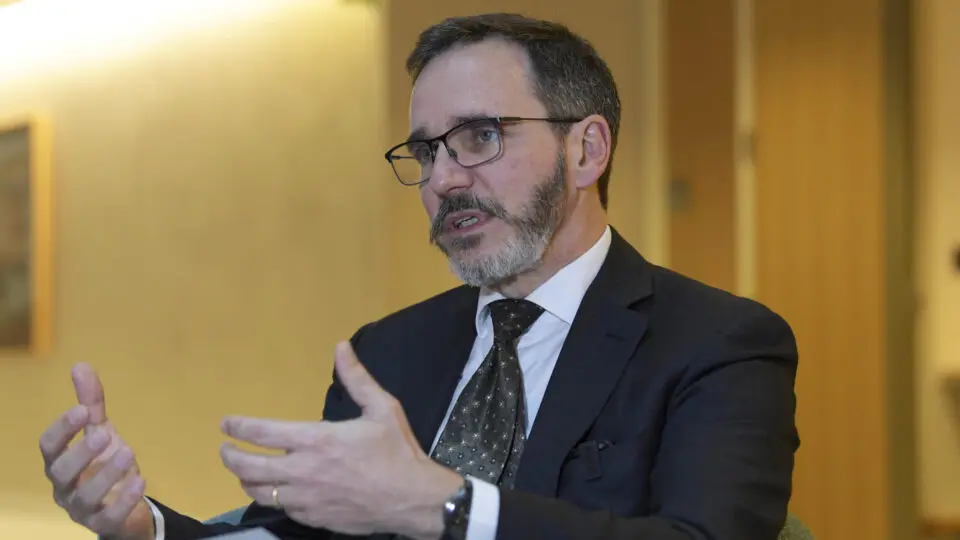 FMI elogia trabalho de Milei na Argentina, mas mantém previsão de crescimento em 3,5%