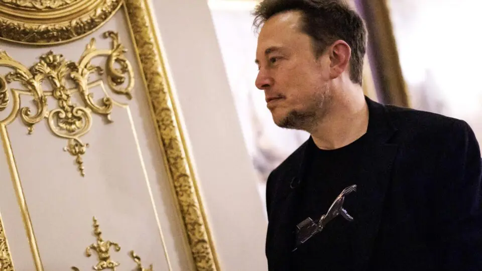 Musk compra complexo de mansões no Texas para unir seus 11 filhos e ex-parceiras