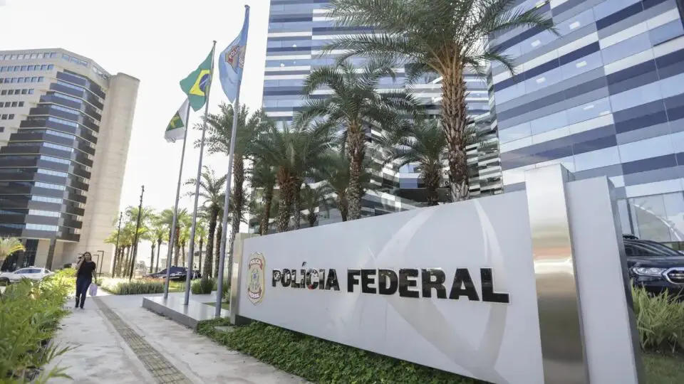 Operação contra venda de sentenças.