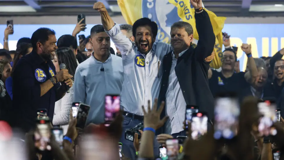 Tarcísio de Freitas sai fortalecido como líder da direita ao bancar reeleição de Ricardo Nunes