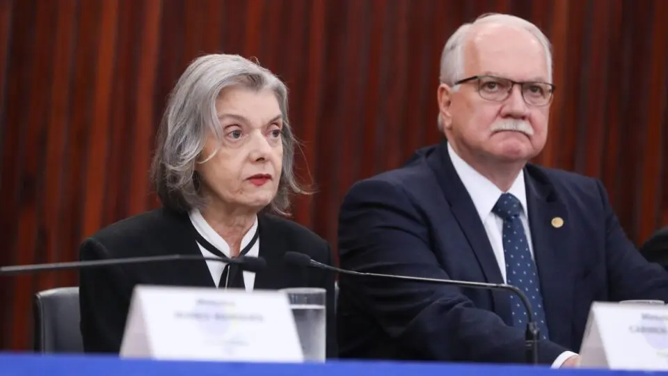 Cármen Lúcia
