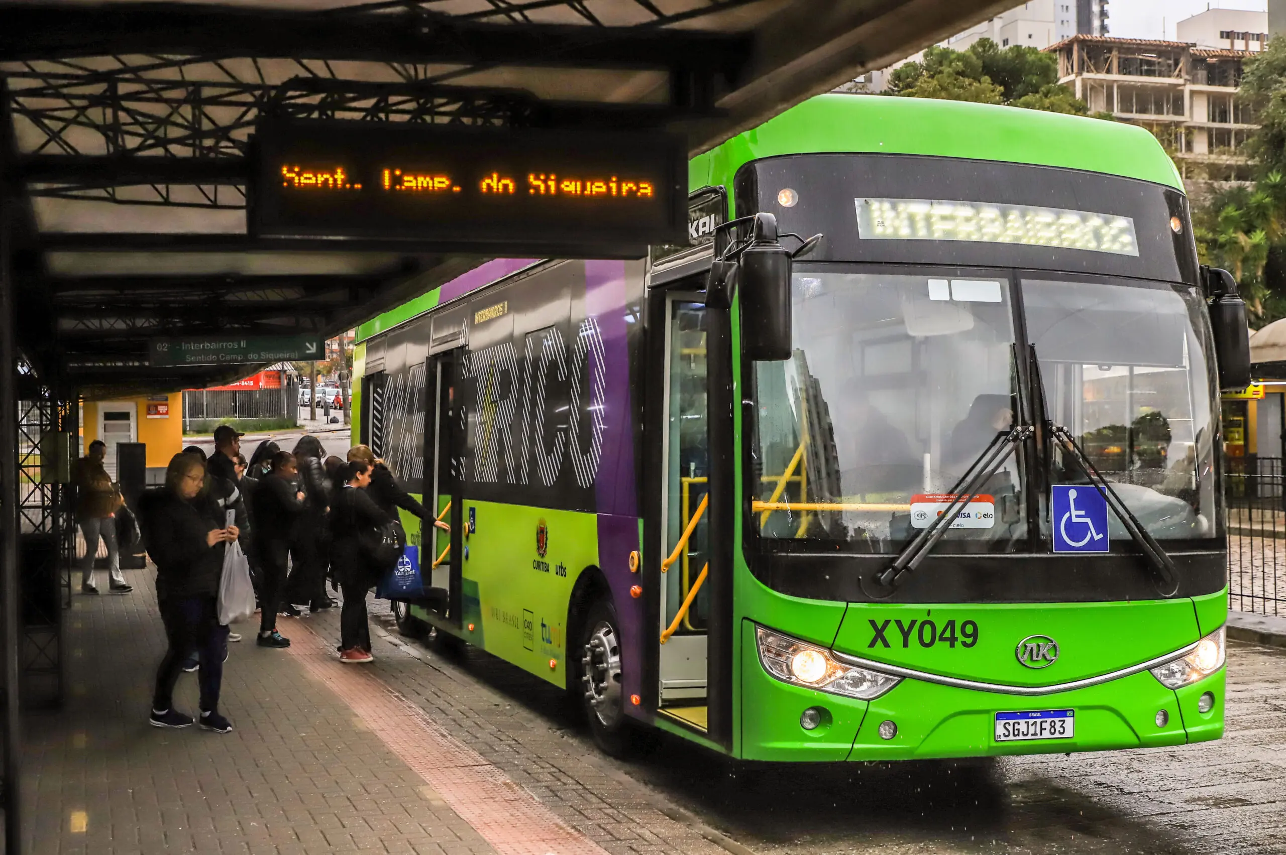Licitação do transporte coletivo de Curitiba está prevista para o segundo semestre de 2025.