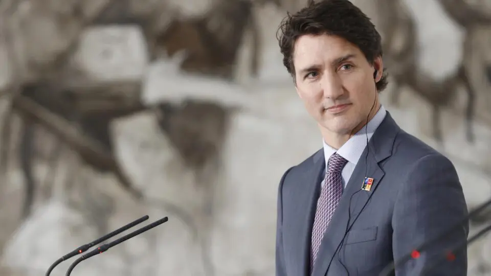 Governo perto do fim? Trudeau enfrenta crescente rejeição no Canadá e aliados já pedem sua saída