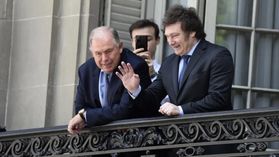 Novo chanceler da Argentina toma posse e confirma "limpa" em gabinete que votou a favor de Cuba