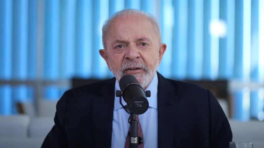 Presidente brasileiro afirma que a democracia “deve ser sempre respeitada”, embora tenha apoiado Kamala Harris na disputa.