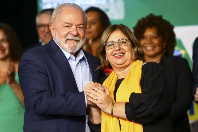 Lula e Cida Gonçalves: pasta das Mulheres é chamada de "Ministério do Assédio" pelo servidores da Esplanada.
