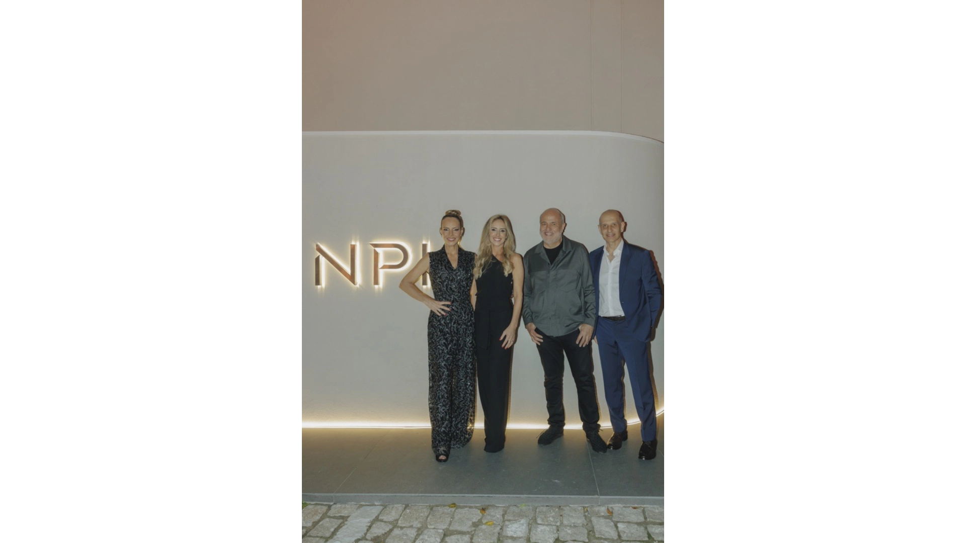 Debora Merhy e Rafaela Buffara, da NPK, o arquiteto Jayme Bernardo, e Eduar Merhy Neto, da NPK