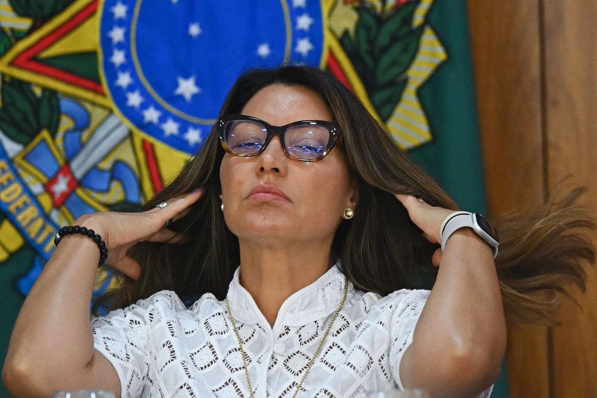 Janja mostra que não tem compaixão ao falar de autor de bombas