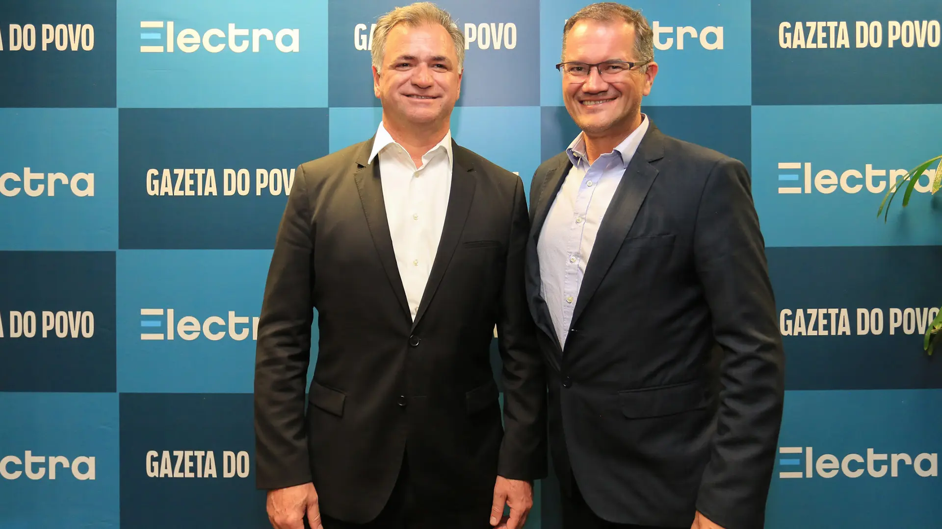 Os executivos Claudio Fabiano Alves, presidente do Grupo Electra (esquerda), e Franklin Miguel, diretor-presidente da Electra Comercializadora de Energia (direita).