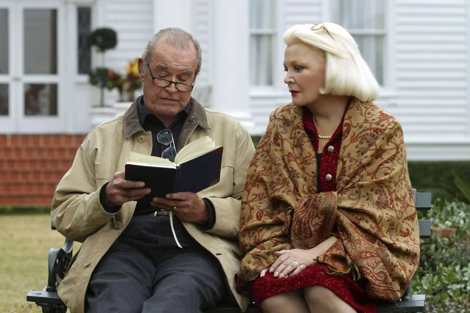 James Garner e Gena Rowlands interpretam as versões experientes de Noah e Allie