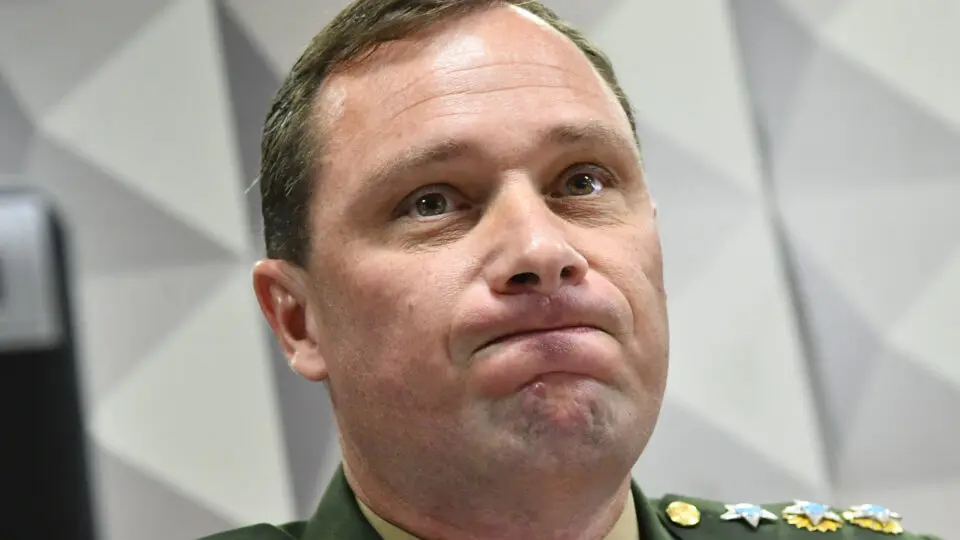 Cid sugere em áudio que golpe “teria que ser antes” de 12 de dezembro