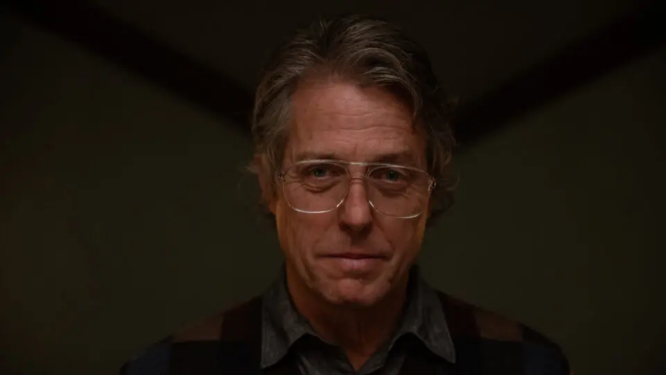 O ator inglês Hugh Grant, que vive o personagem Mr. Reed