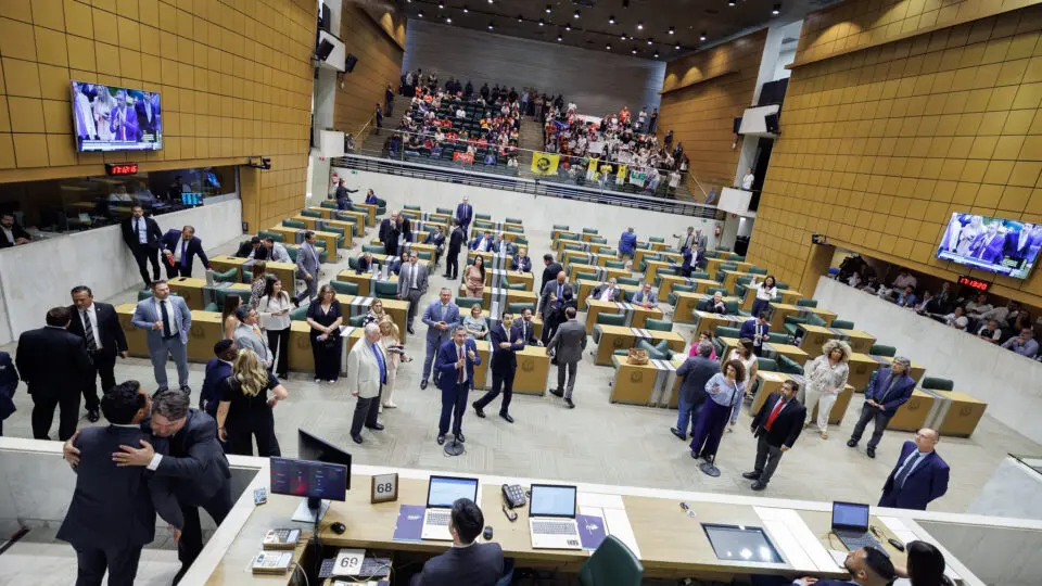 Deputados estaduais terão vencimentos acima do salário do governador Tarcísio de Freitas (Republicanos) a partir de fevereiro.