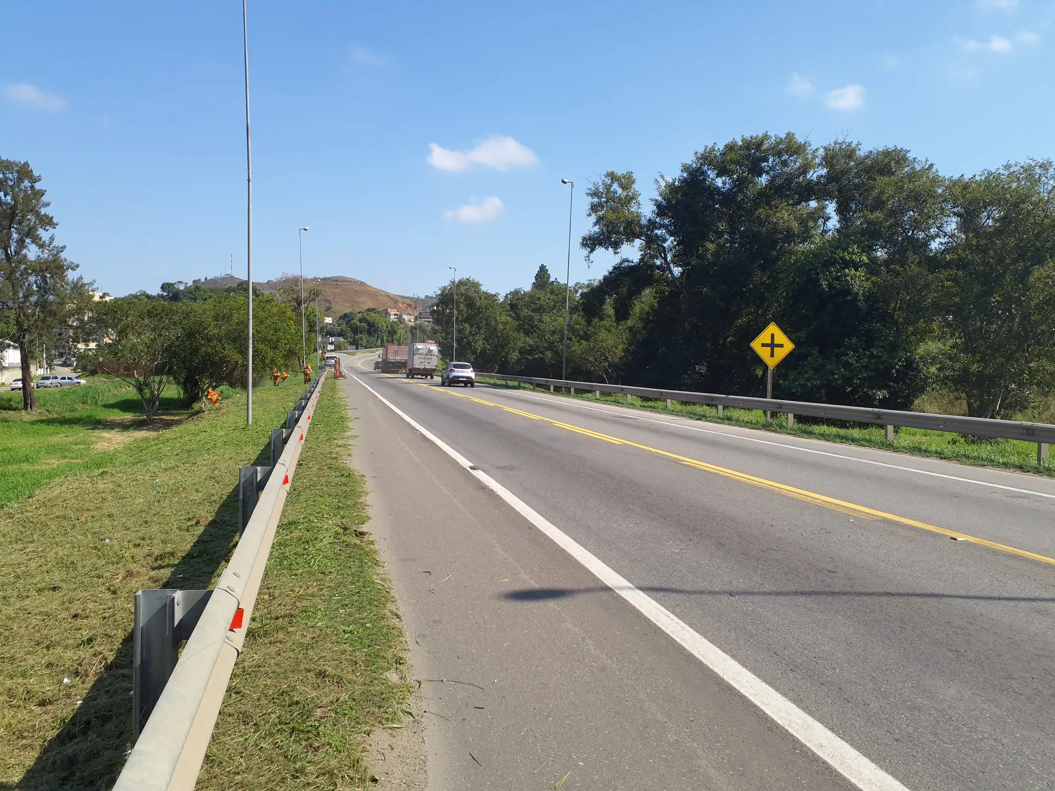 BR-393 que atravessa o município de Barra do Piraí possui boa sinalização.