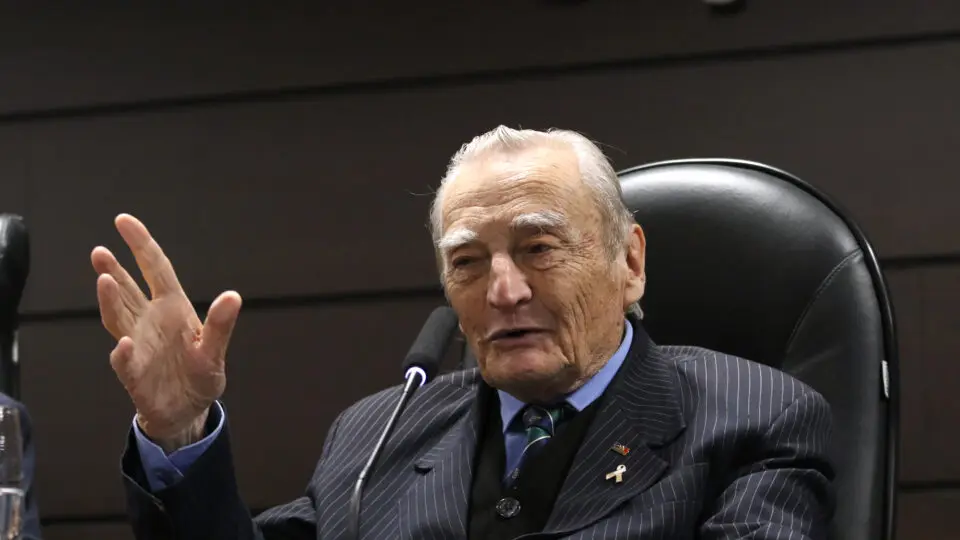 Faleceu neste sábado (30) Newton José de Sisti, ex-presidente da OAB-PR e ex-advogado da Gazeta do Povo.