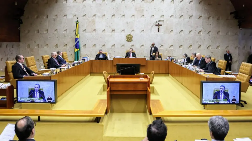 STF forma maioria para manter decisão de Dino sobre emendas