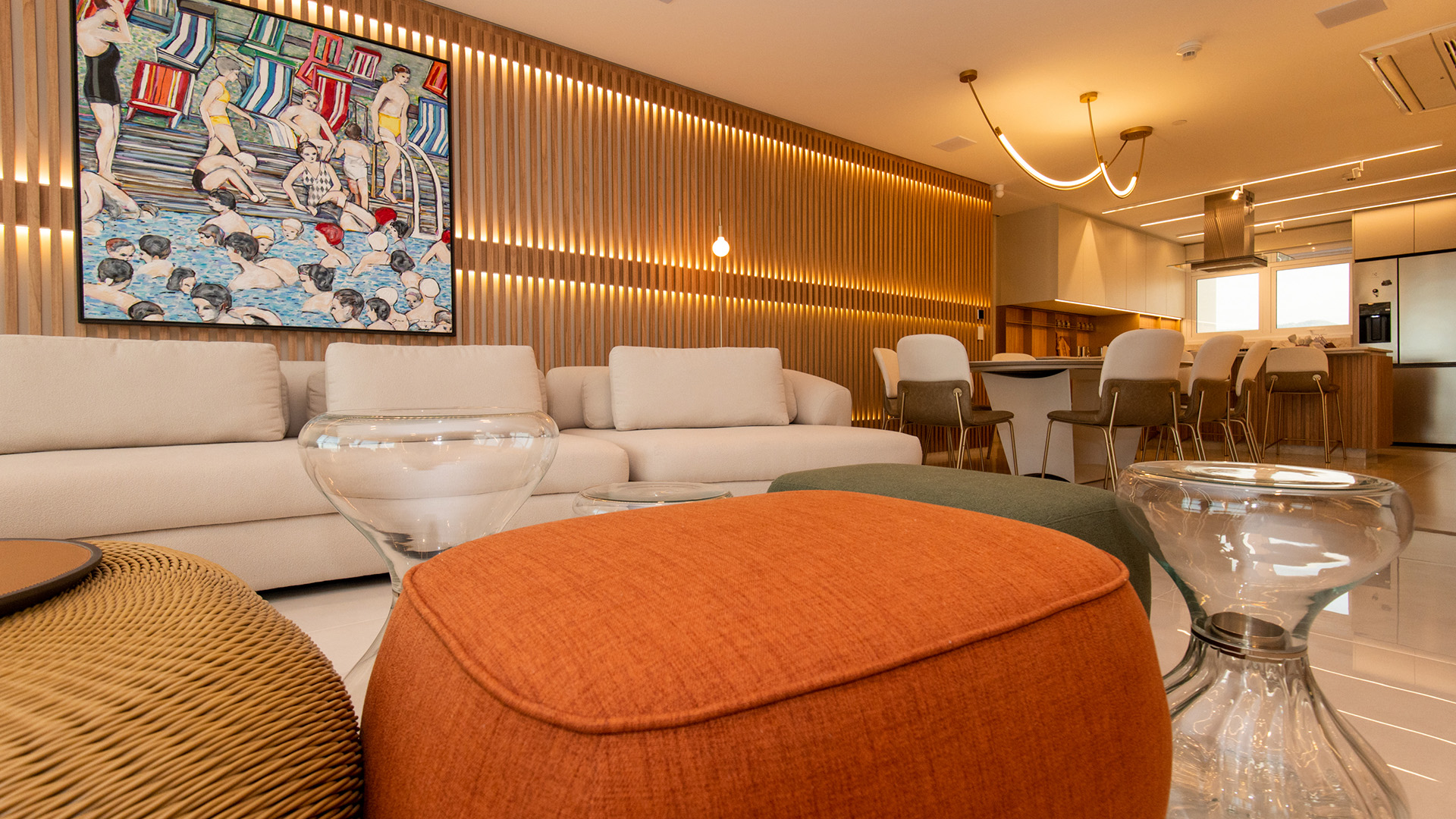 Projetos que mais marcaram a trajetória profissional de Carolina Reis são aqueles que ela conseguiu superar e atender as expectativas dos clientes