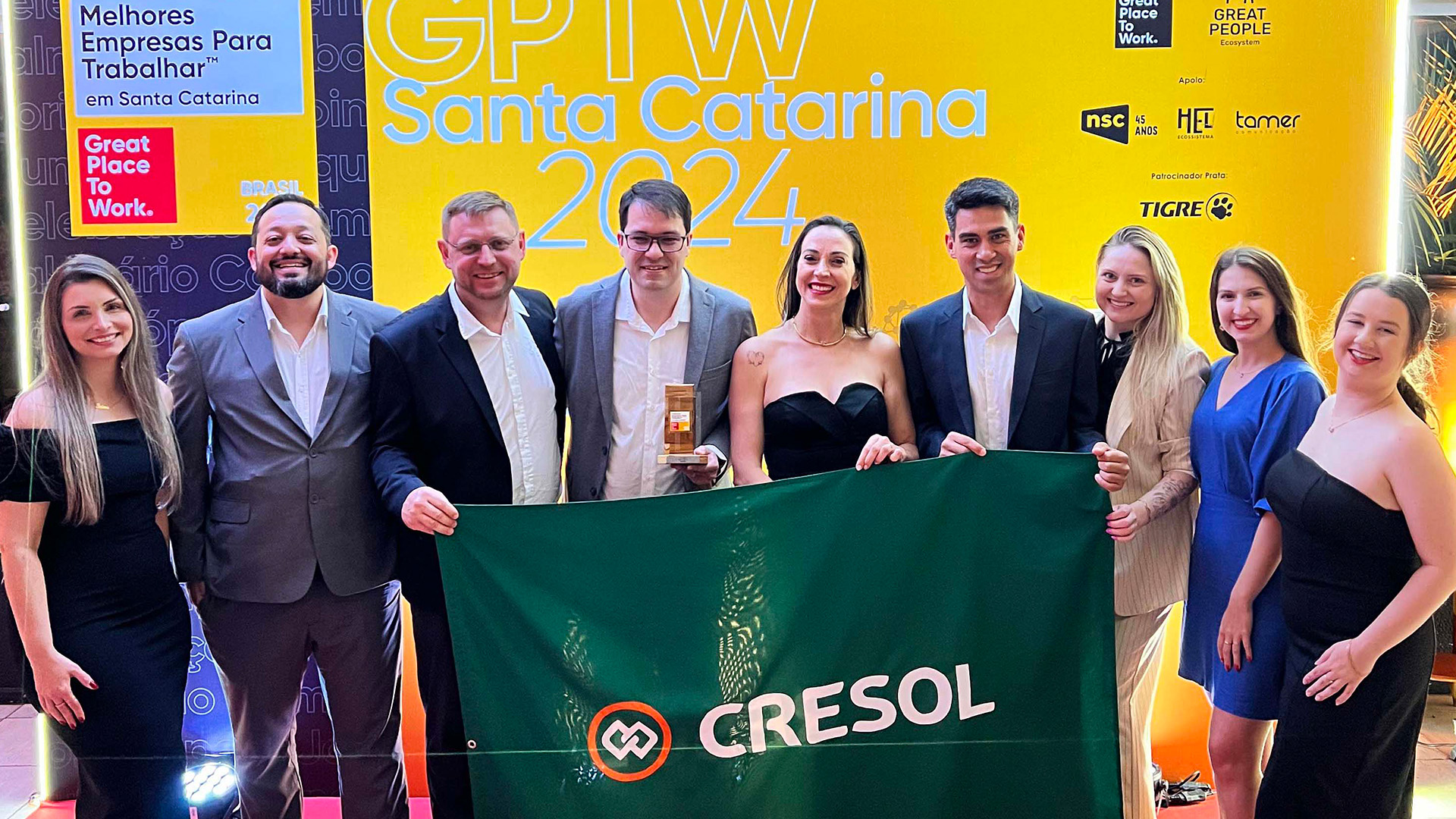 O Sistema Cresol se destaca por oferecer uma série de benefícios a seus colaboradores.