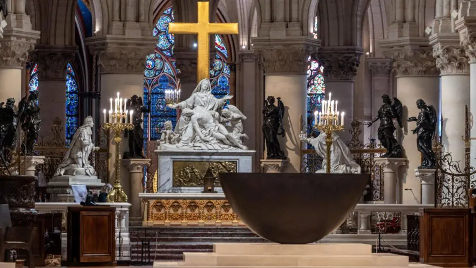 Altar da catedral de Notre Dame
