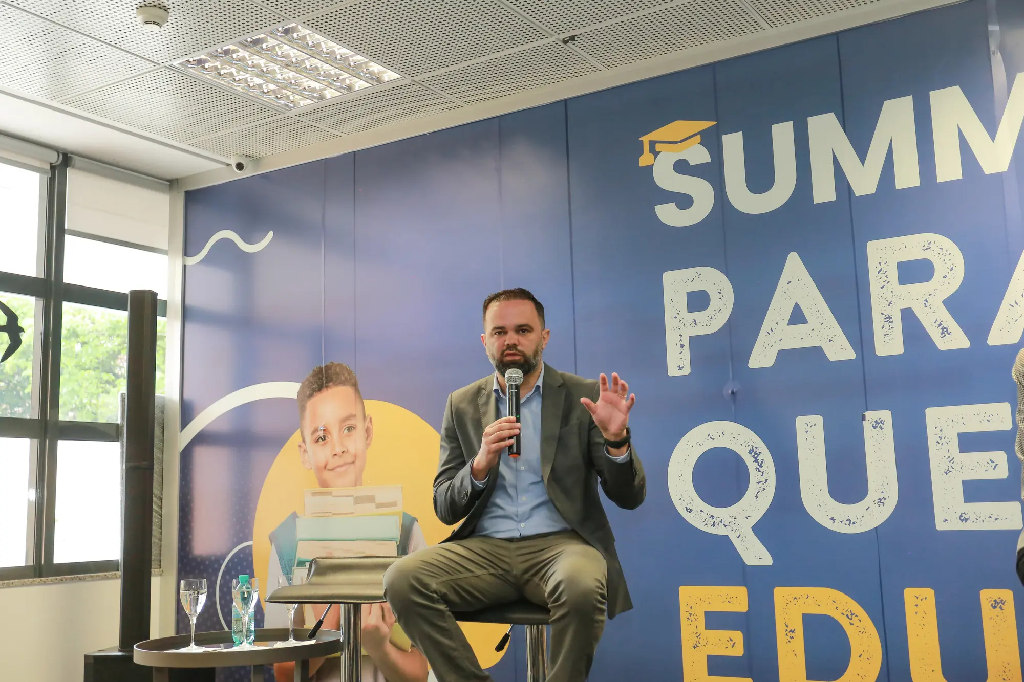 O secretário da Educação do Paraná, Roni Miranda, no summit "Paraná que educa"